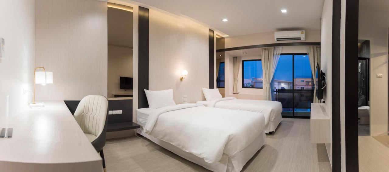Qlosest Hotel Nakhonratchasima Buitenkant foto