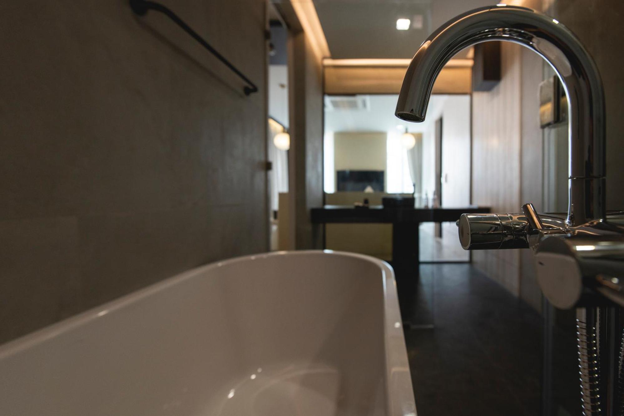 Qlosest Hotel Nakhonratchasima Buitenkant foto