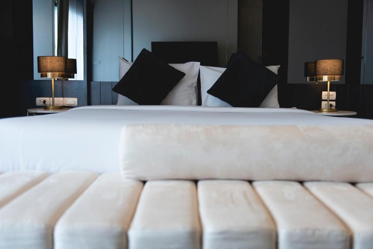 Qlosest Hotel Nakhonratchasima Buitenkant foto